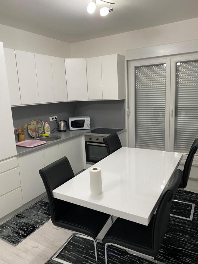 Oaza Apartments Sarajevo Eksteriør billede